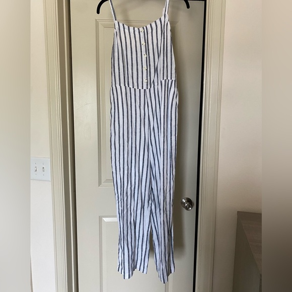 NWT Old Navy Jumpsuit Size M - Picture 4 of 10